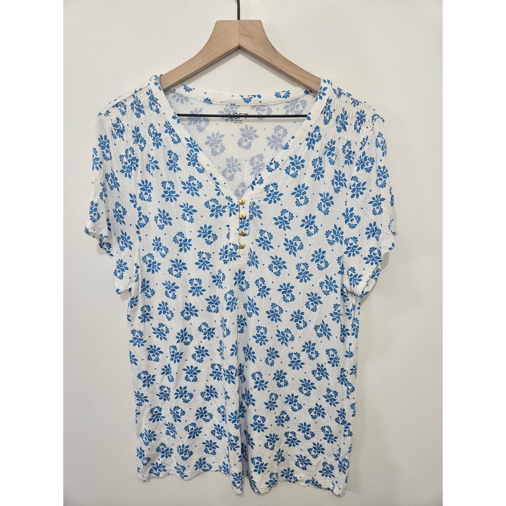 Loft Outlet Womens Blue‎ Floral V-Neck Henley Top Smocked Short Sleeve Rayon L